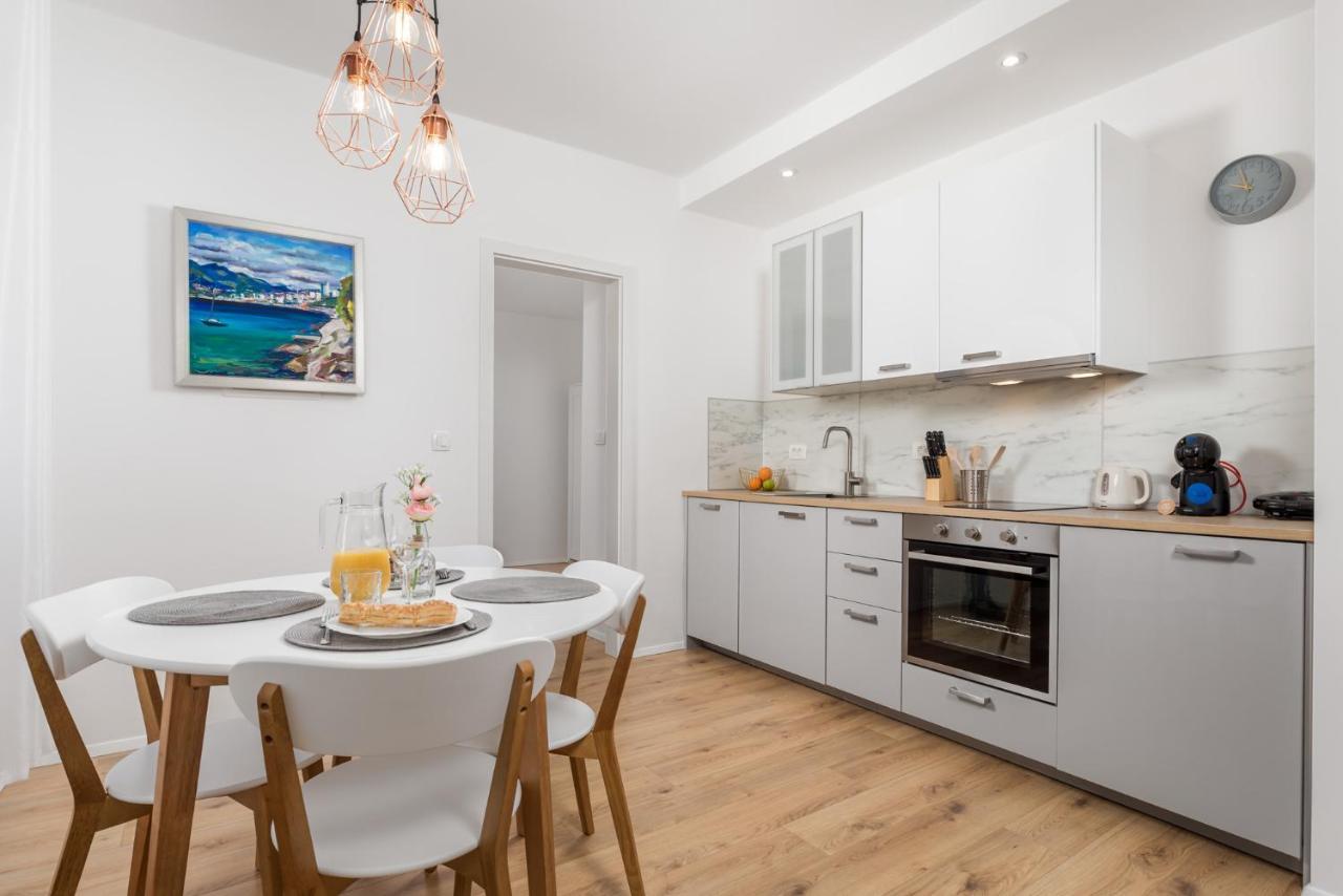 Cozy On Korzo Apartments Rijeka Ngoại thất bức ảnh